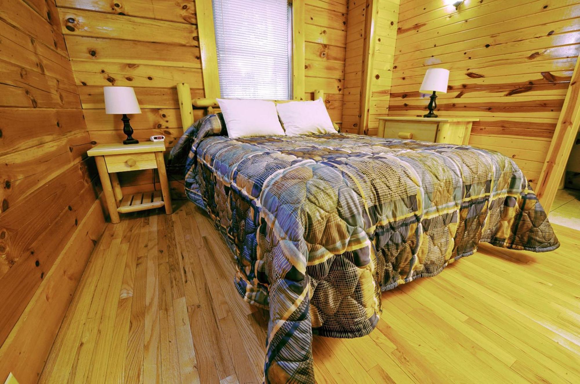 The Cabins At Pine Haven - Beckley Beaver Bagian luar foto